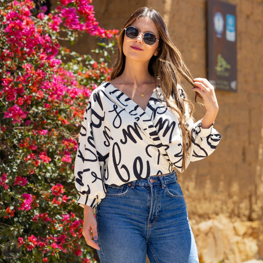 Blusa blanca moño