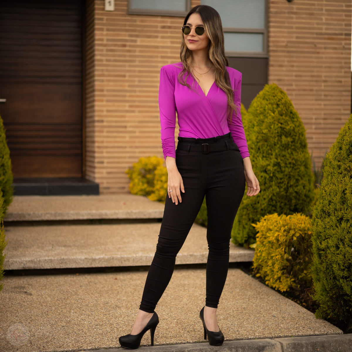Body fucsia hombreras