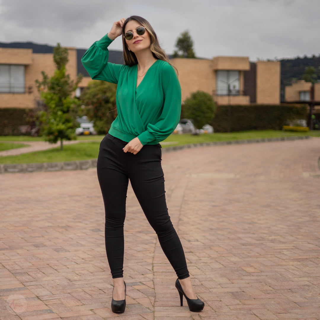 Blusa verde esmeralda