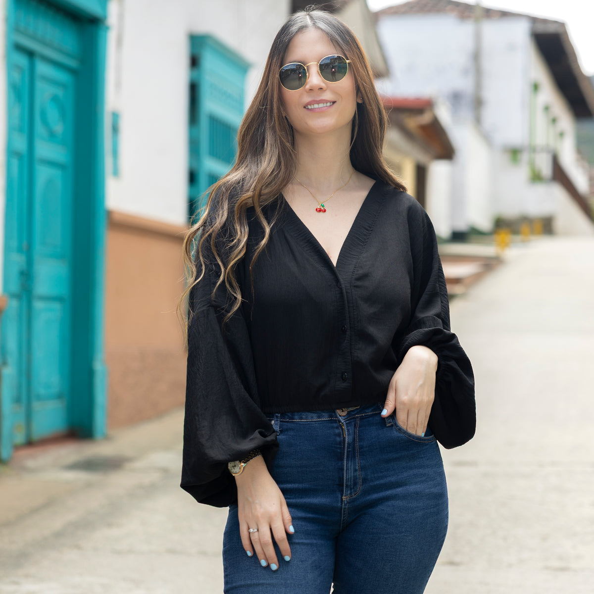 Blusa Negra Botones