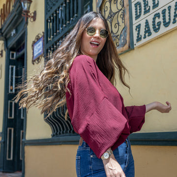 Blusa Vinotinto Botones