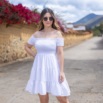 Vestido blanco encauchado