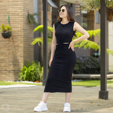 Vestido negro Paris