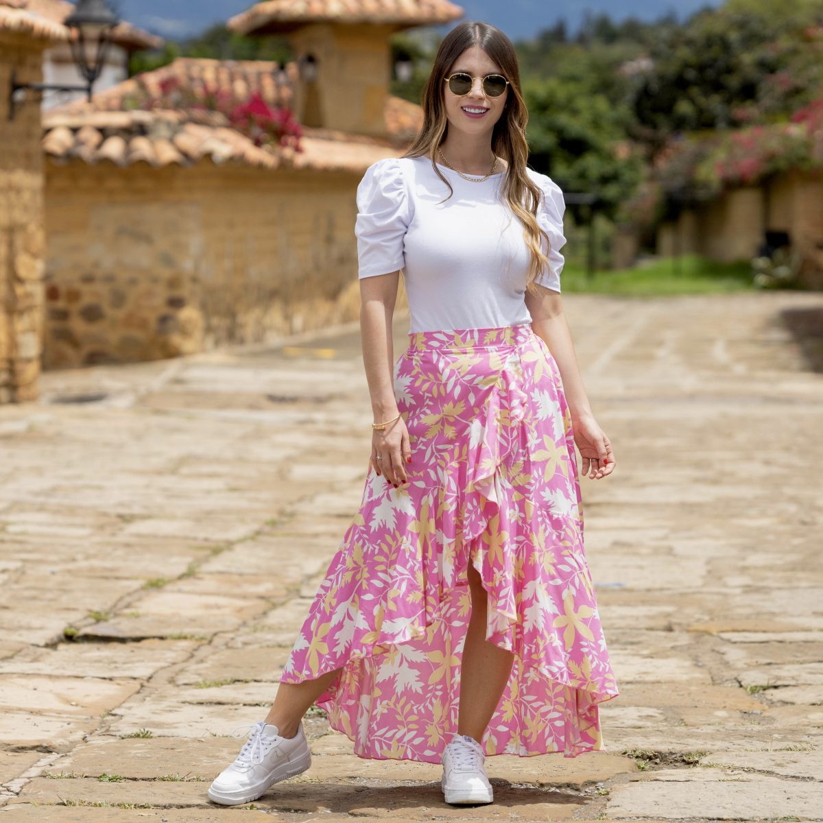 Falda larga rosa