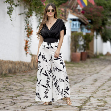 Pantalon blanco flores