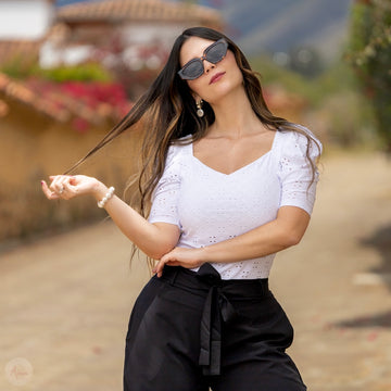Blusa blanca Ojalillo